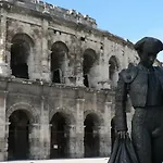 Hotel Des Tuileries Nimes