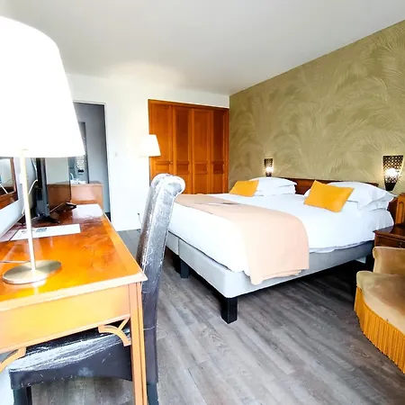 Des Tuileries 3* Nimes