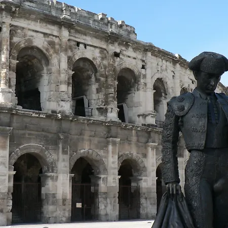 Hotel Des Tuileries Nîmes