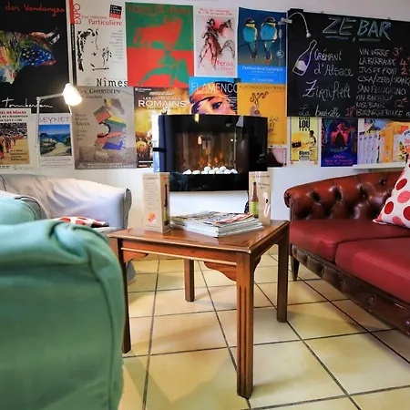 Des Tuileries Hotel
