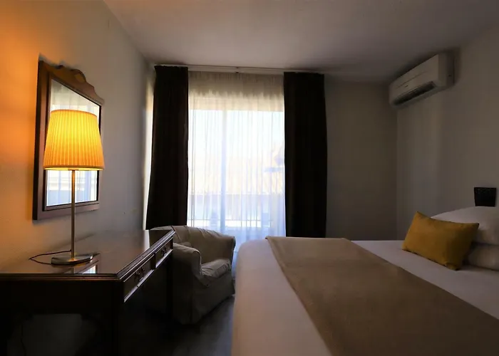 Hotel Des Tuileries 3*